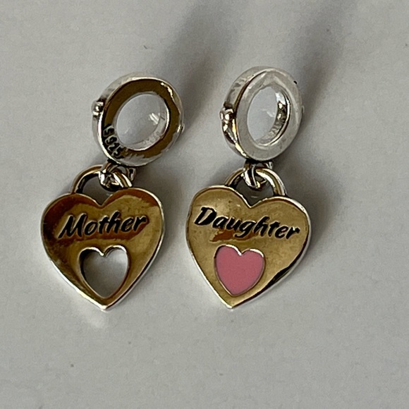 ๐ Sterling Silver Mother Daughter Double Heart Split Dangle Charm - Picture 2 of 6